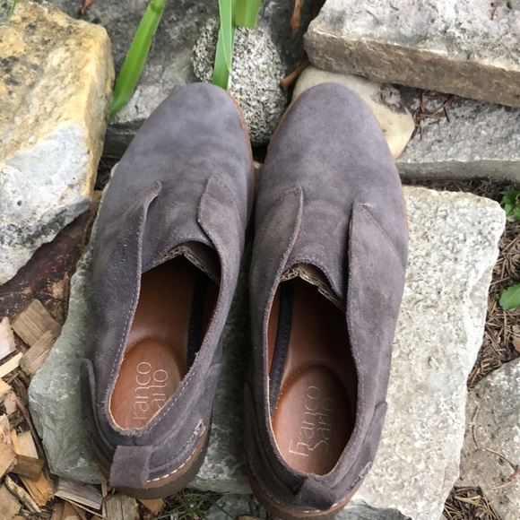 Franco Sarto Slip On Shoes-Gray Suede-EUC - Picture 4 of 17